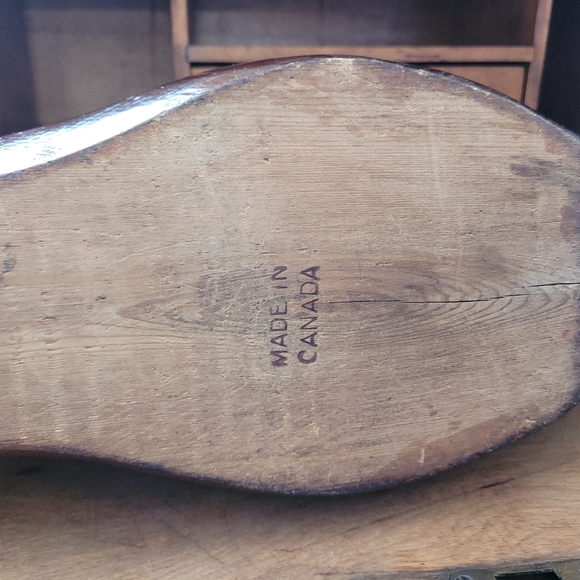 Rustic Cabin Wooden Duck Carved Bird Cabincore Shelf Decor Made in Canada - Picture 10 of 13